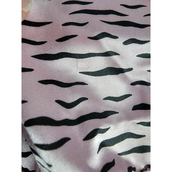Build a bear workshop light pink zebra satin two-piece pajama set READ - Picture 4 of 6